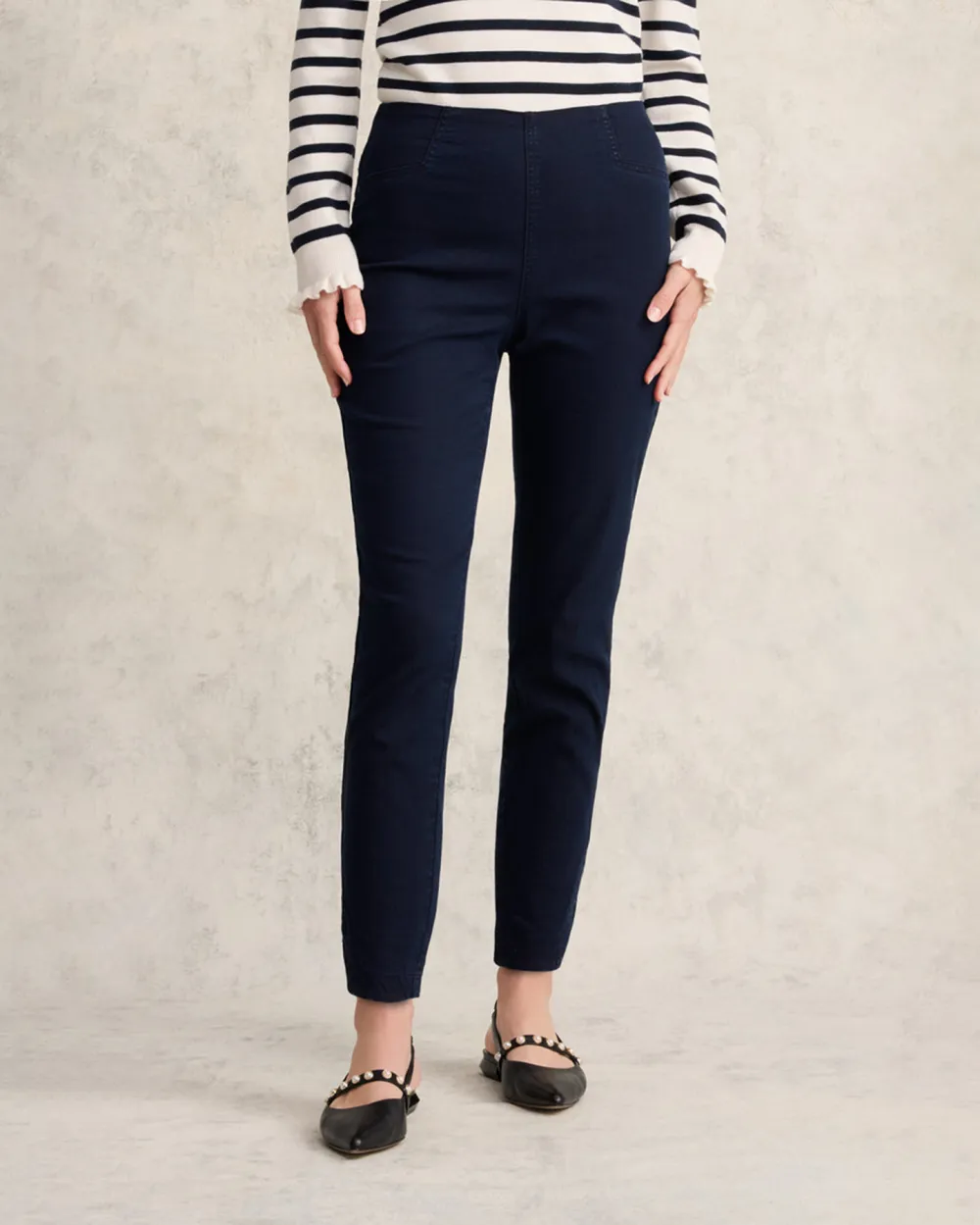 The Frenchie Curved Hem