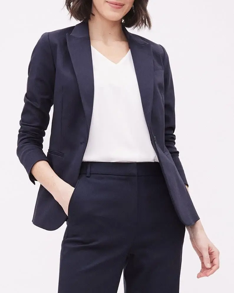 Navy Tailored Women's Blazer with Minimalist Style