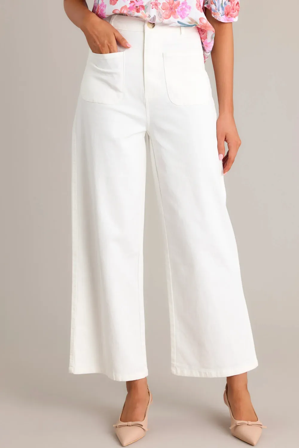 SLEEK SILHOUETTE IVORY WIDE LEG JEANS