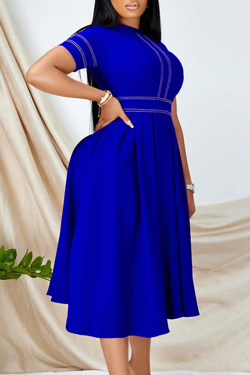 Plus Size Royal Blue Casual High Waist Pleated Round Neck Midi Dresses