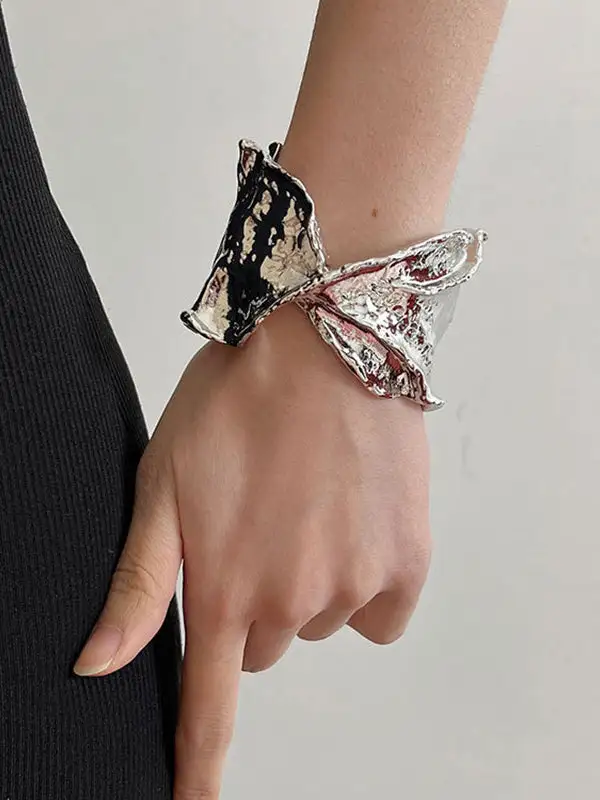Modern Geometric Alloy Statement Bracelet And Ring Set