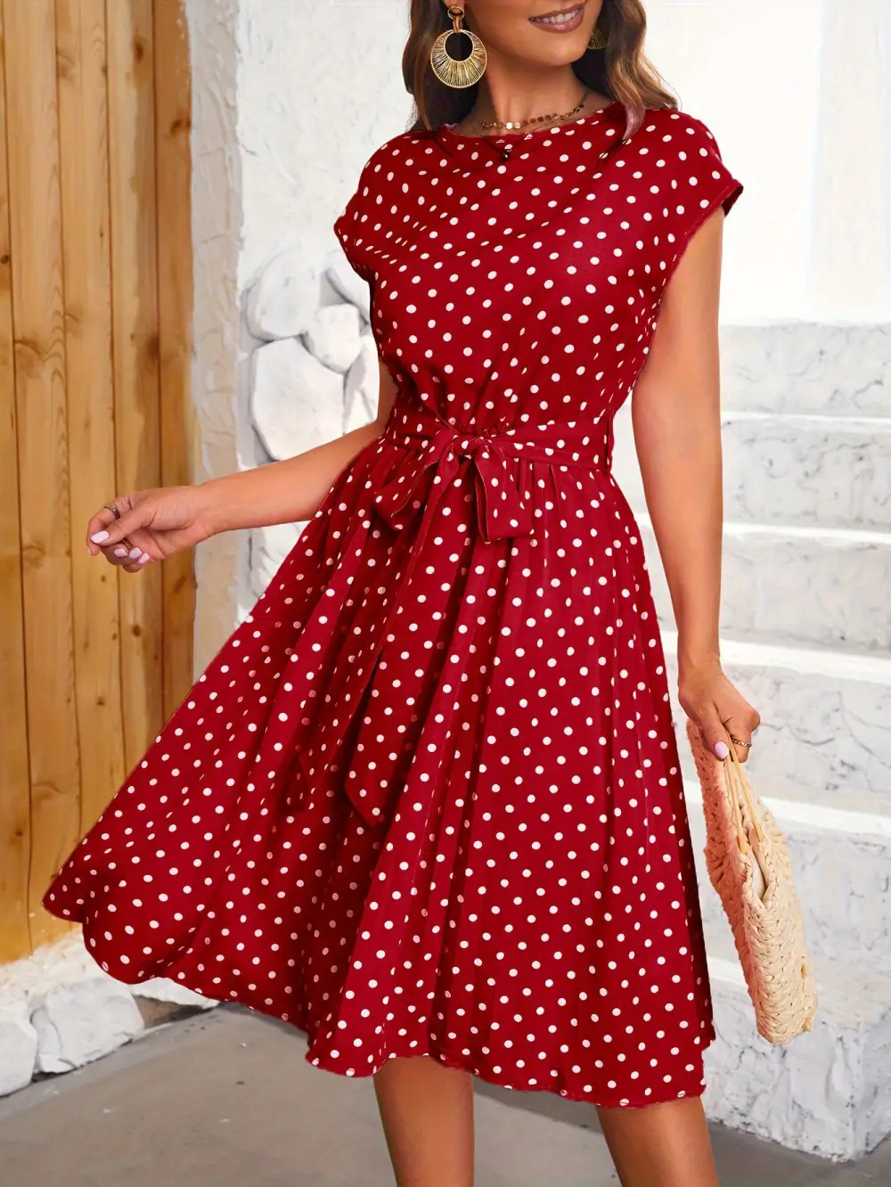 Polka Dot Pleated Dress: Spring Style (Casual, Short Sleeves)