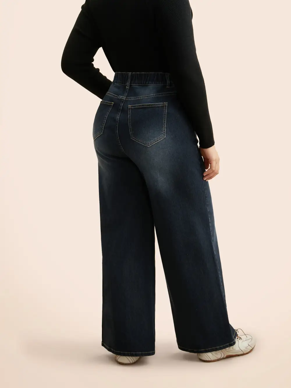 Dark Wash Elastic Waist Straight Leg Jeans