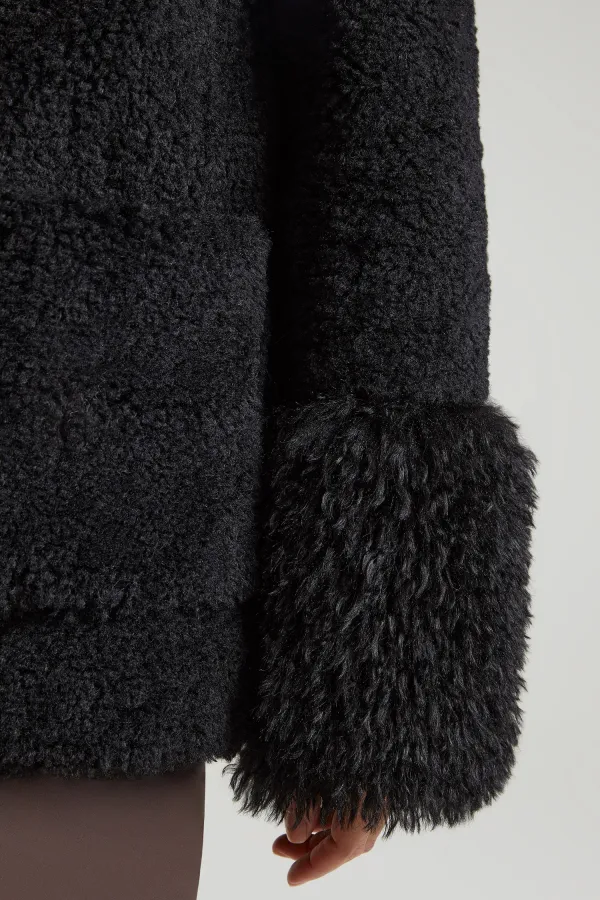 Ladies Loose Thickened Lamb Wool Coat