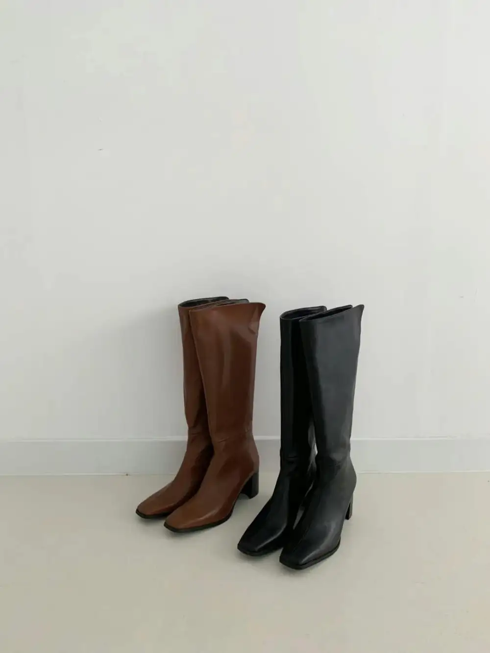 Chic Versatile Faux Leather Everyday Boots