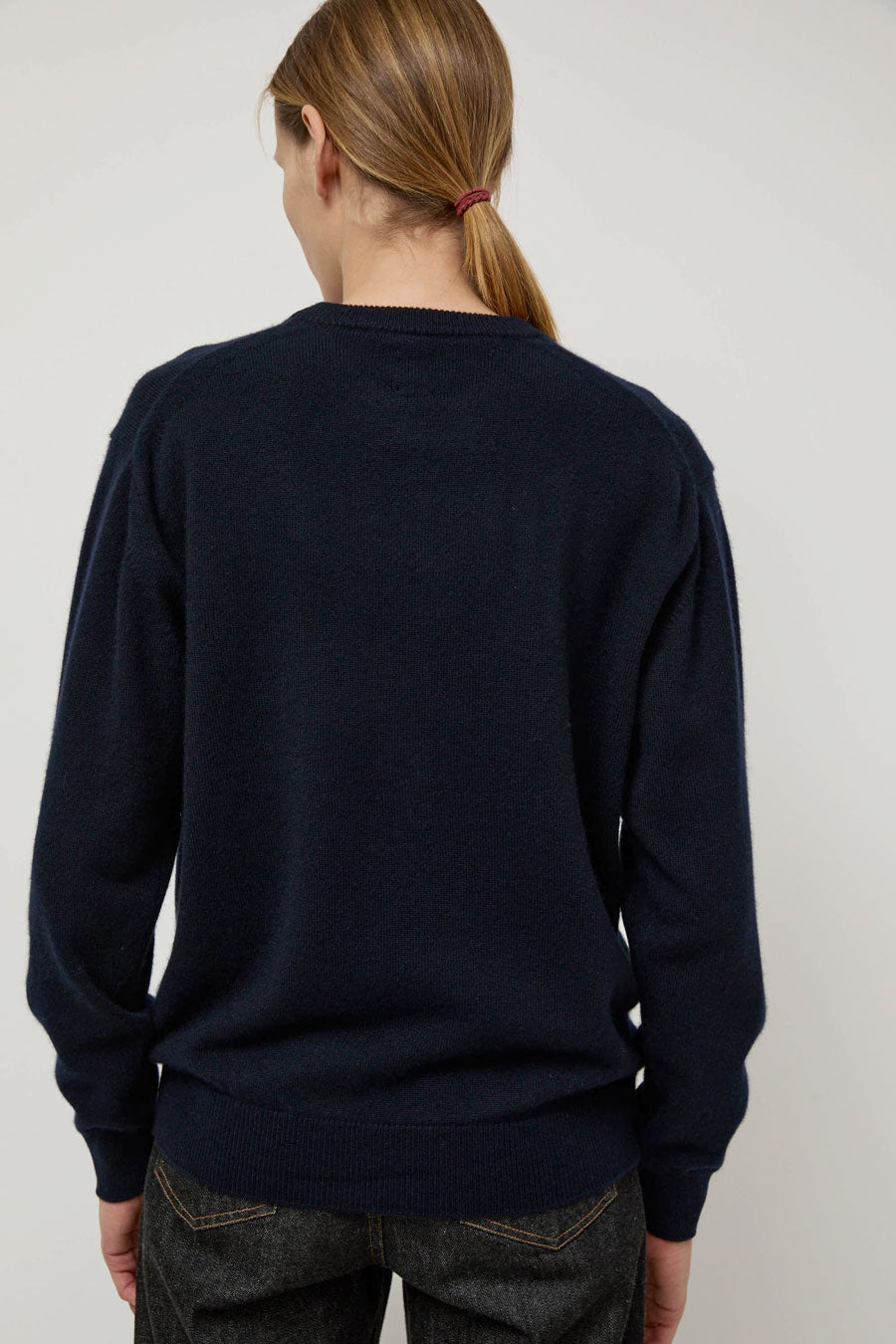 Batoner Innocent Cashmere Crewneck in Navy