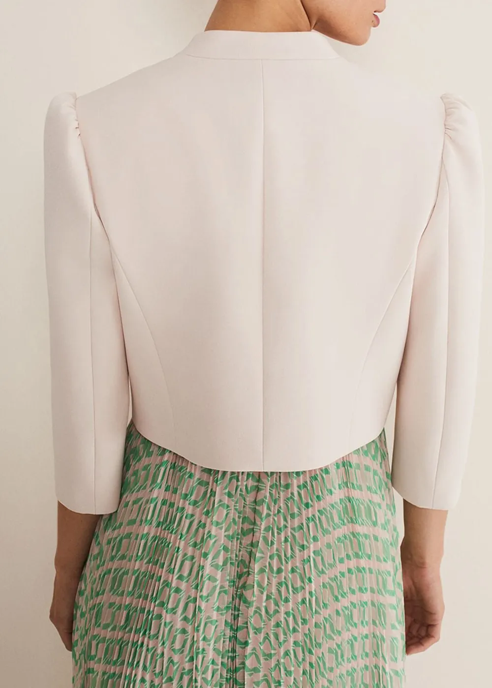 Fashionable And Versatile Women's Short Jacket