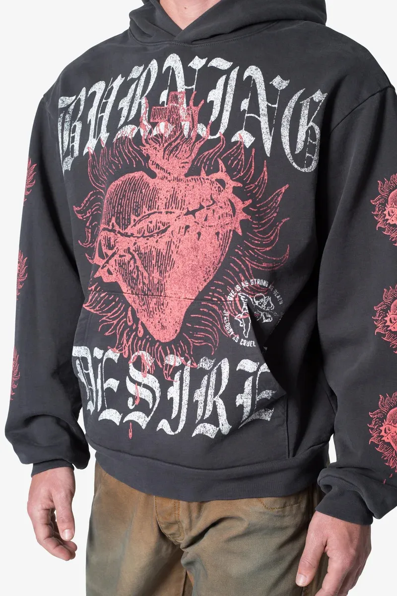 CARBON BLACK HEART GRAPHIC HOODIE