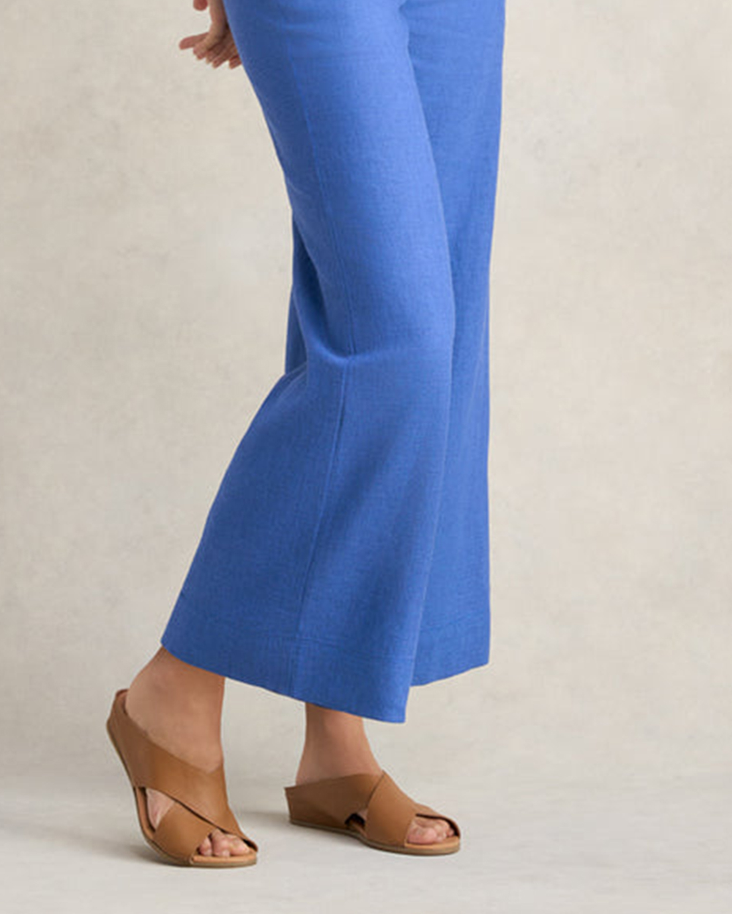 Wide Leg Pants with Pocket Detail