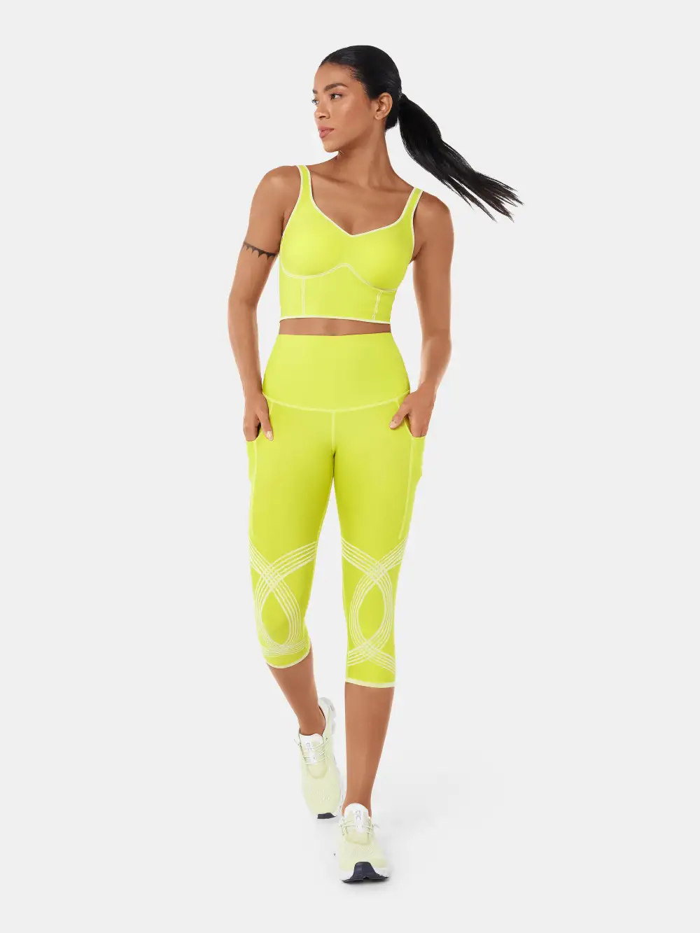 Body Sculpt Side Pocket Capri Leggings