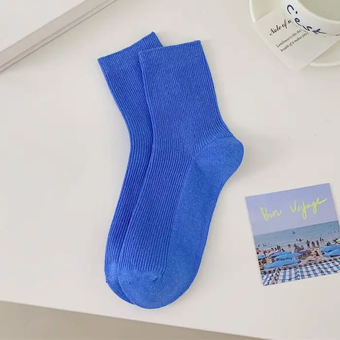 Soft Ribbed Crew Socks