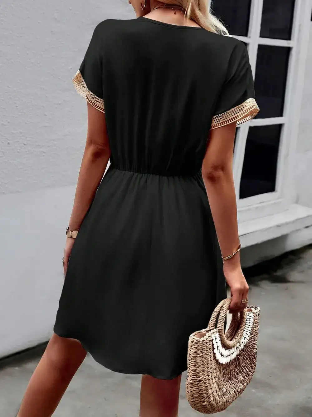 Contrast Trim V Neck Short Sleeve Mini Dress