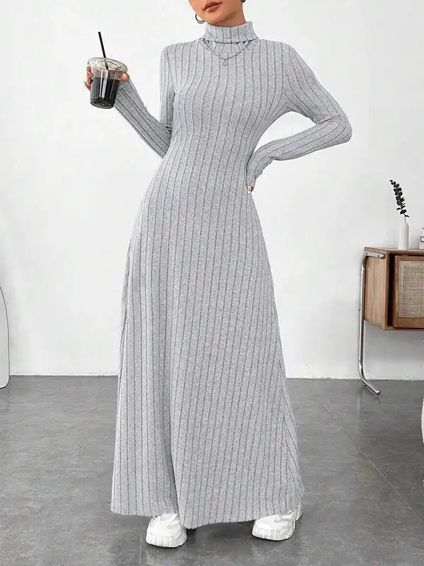 Split Pleated Long Neck Maxi Dress