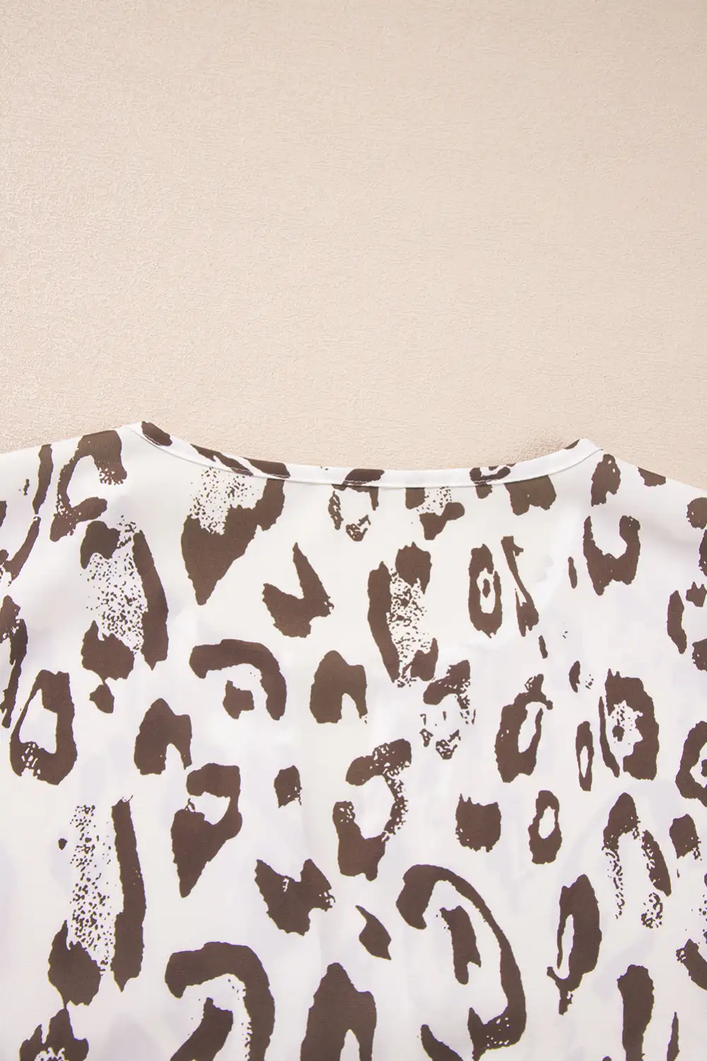 Everyday Leopard Print Split Neck Blouse