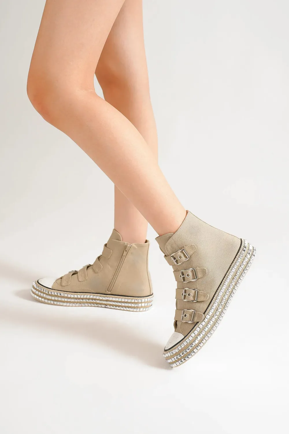 Easygoing Platform Buckle Sneakers