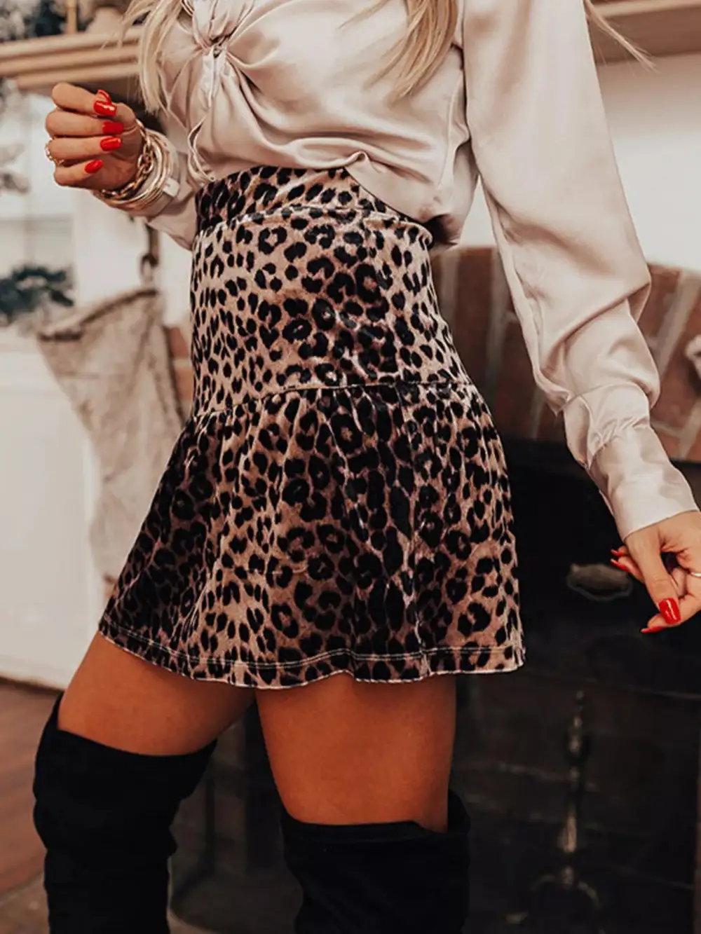 Classic Ruffle Trim Printed Detail Skirt