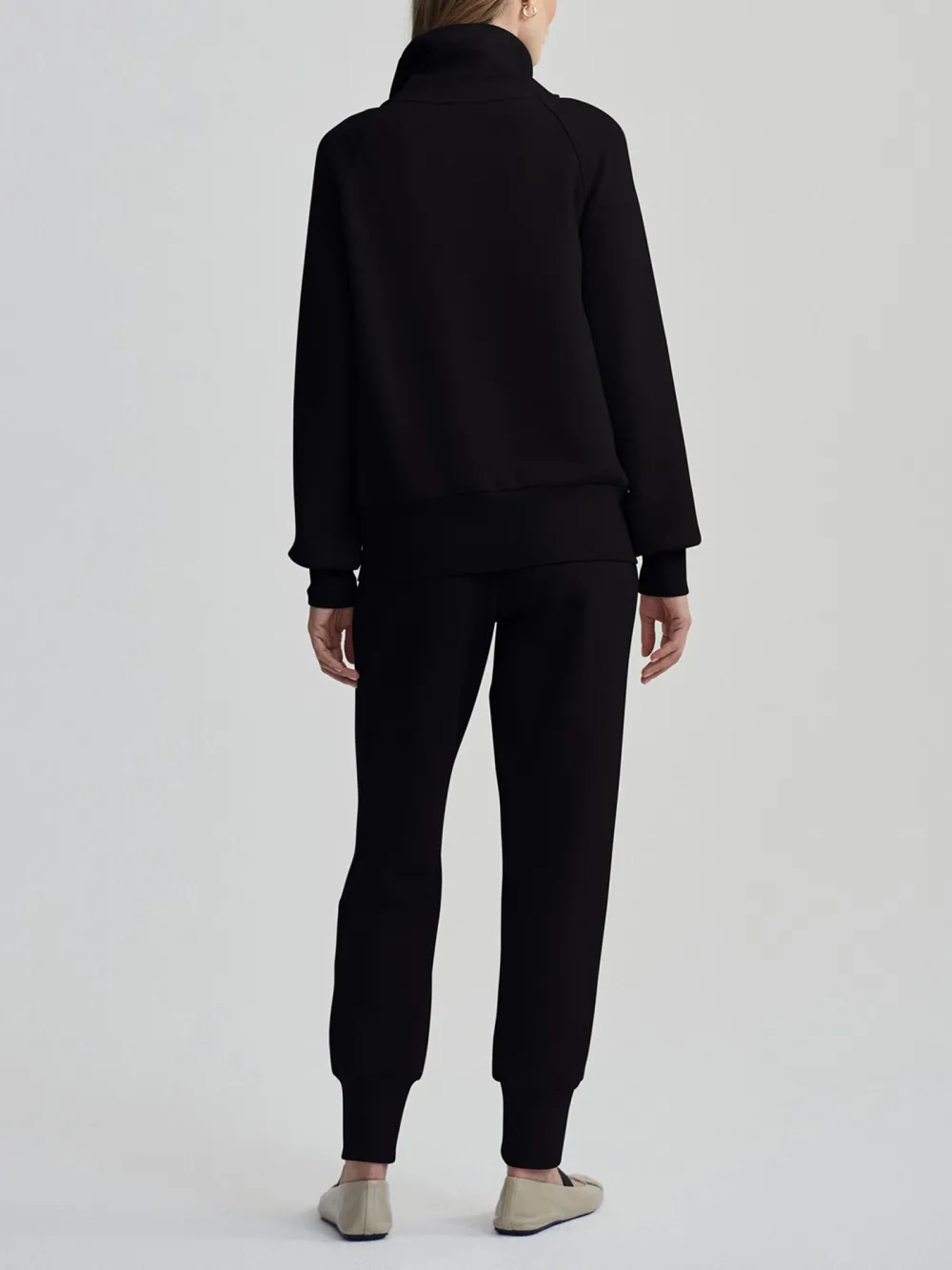 Classic Full-Zip Stand-Collar Pocketed Sweatshirt