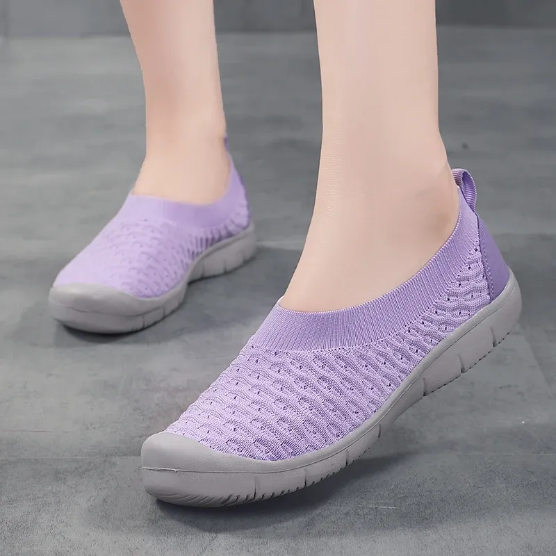 Women Casual Shoes Female Slip-on Shoes Four Seasons Breathable Non-slip Comfortable Outdoor Ladies Walking Sneakers