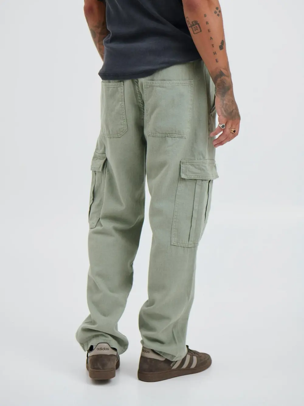 Simple And Comfortable Daily Slim Khaki Pant