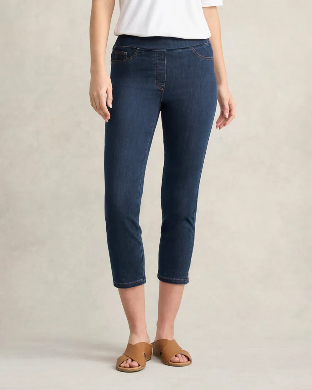 Cropped Pants For Chic Minimalist Style