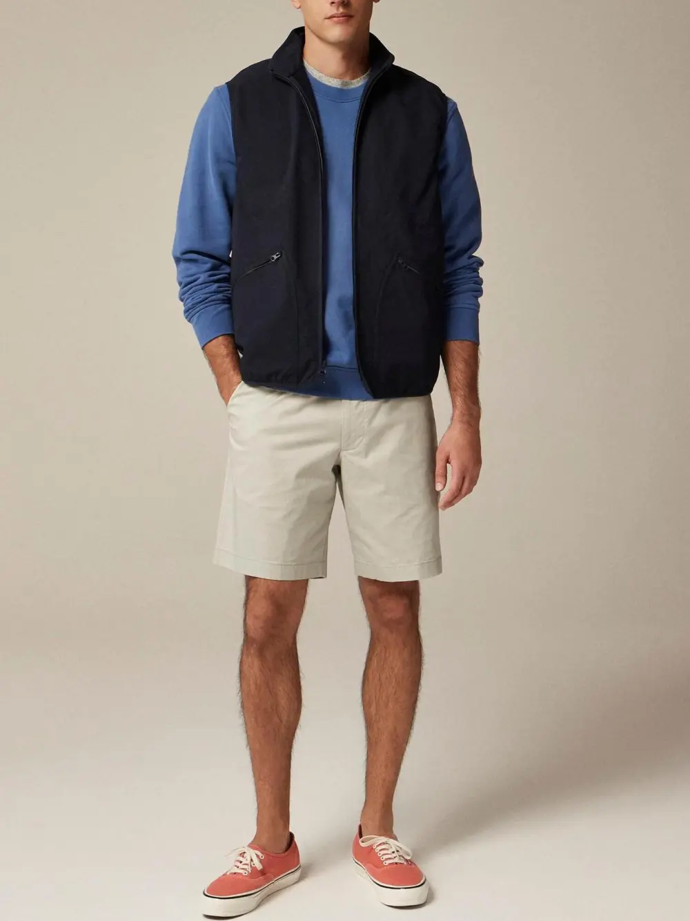 Black Zip Up Lightweight Vest