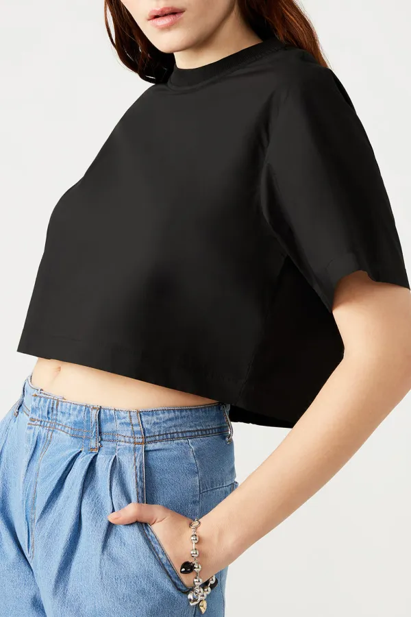 Boxy Cropped Top Black