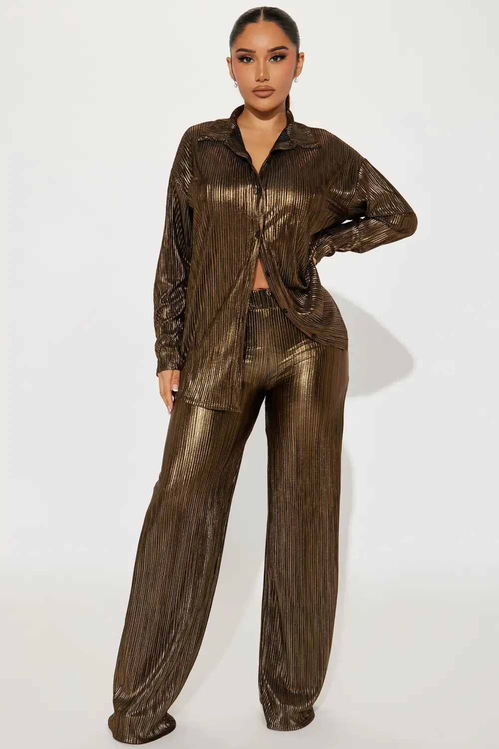 Kiss Of A Star Metallic Pant Set - Black/Gold