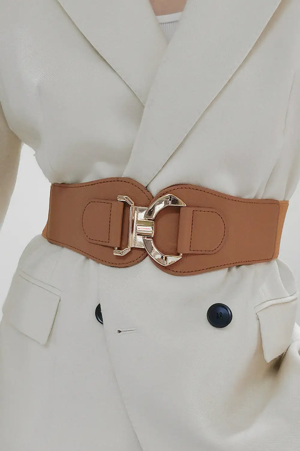 Rounded Buckle Waist Belt