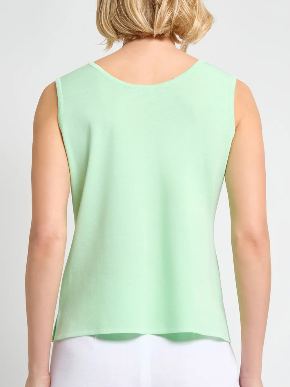 Round Neck Knitted Vest
