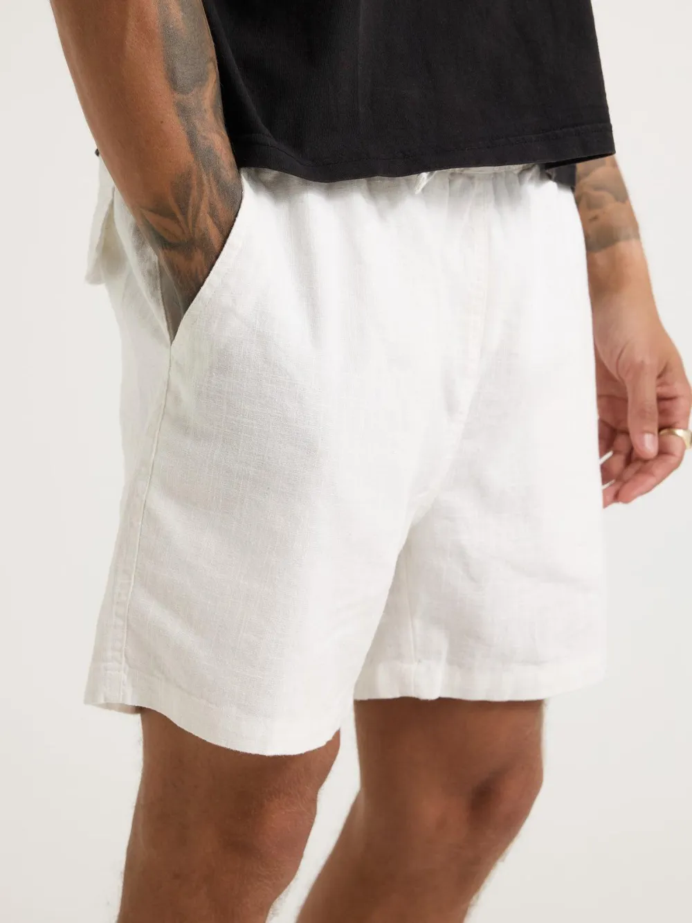 Casual And Comfortable Linen  White  Shorts