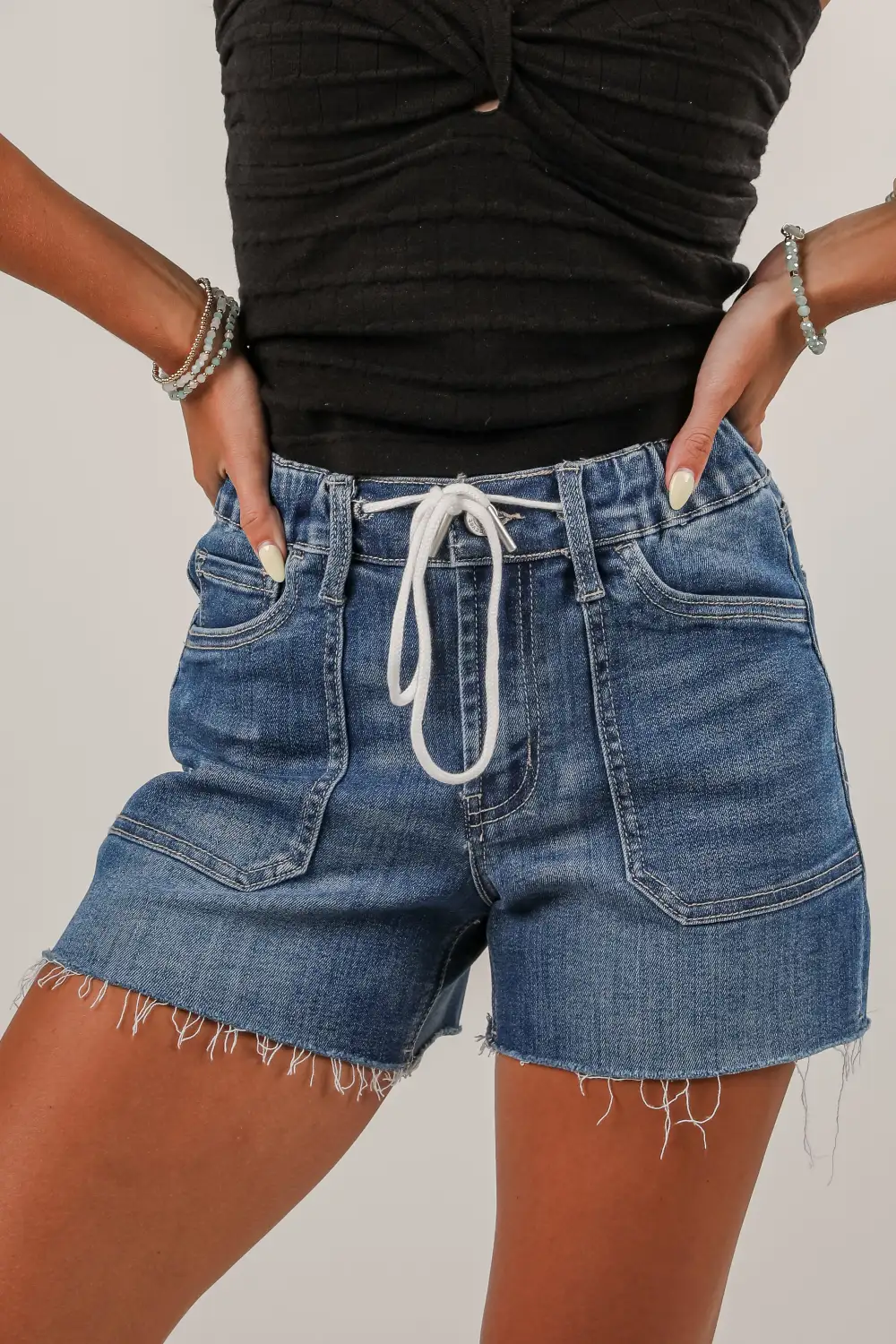 Modern Roomy Zip Drawstring Casual Shorts