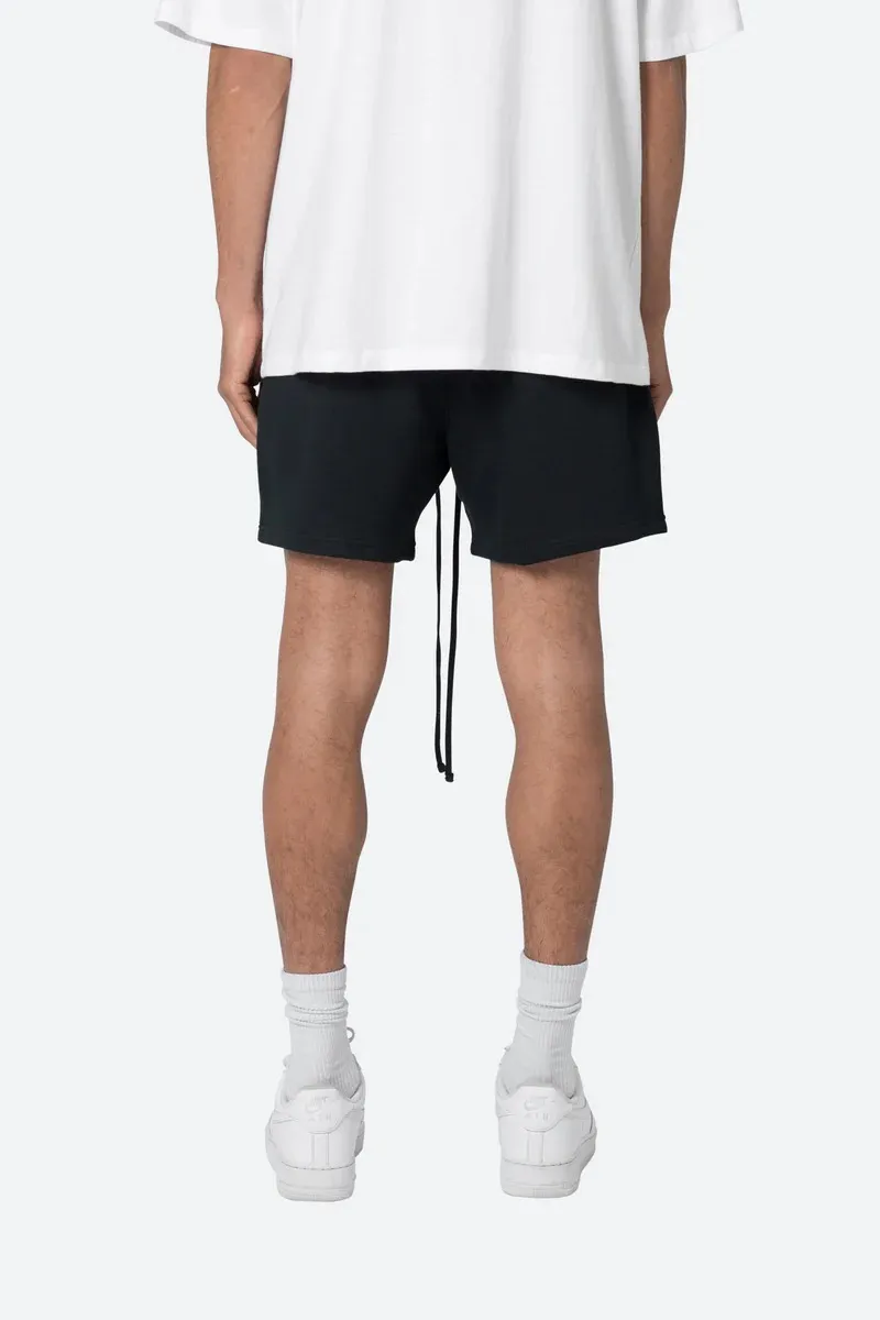 BLACK ELASTIC WAIST SWEATSHORTS