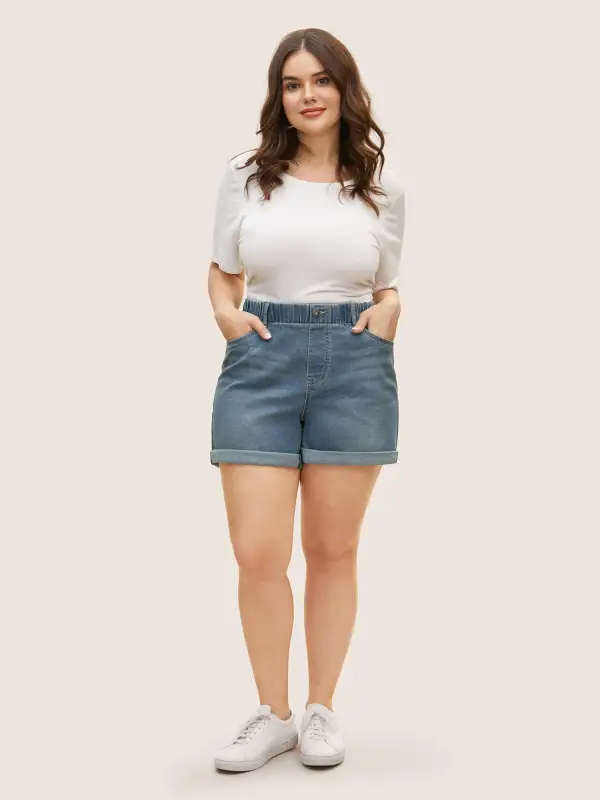 Light Wash Button Up Roll Hem Denim Shorts