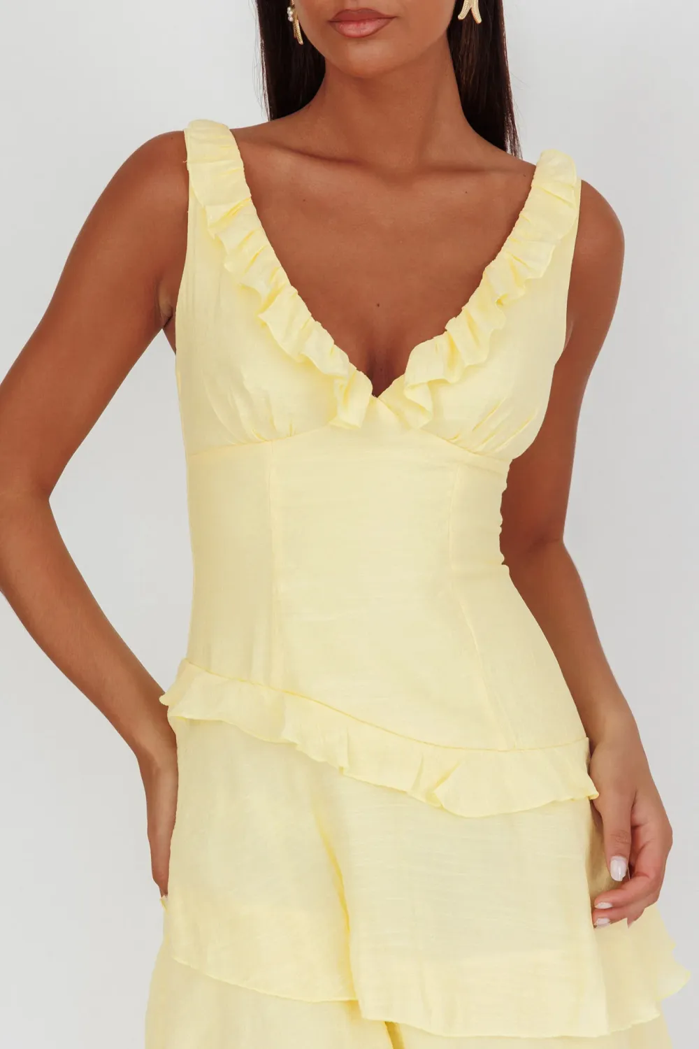 Flowing Ruffled V-Neck Fashionable Dress
