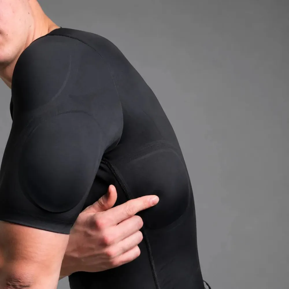 Padded muscle shirt for men with 3D padding