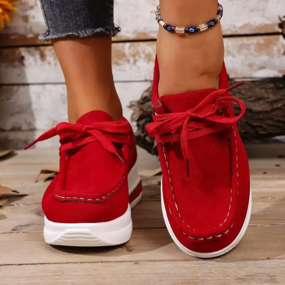 Versatile Round Toe Platform Sneakers