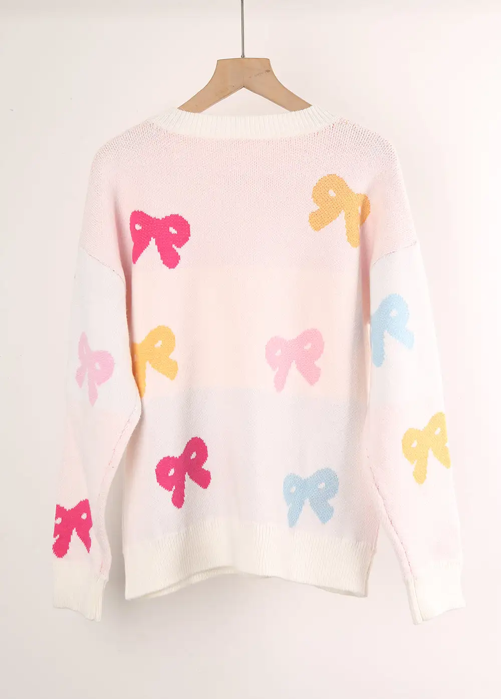 Bow Print Round Neck Sweater