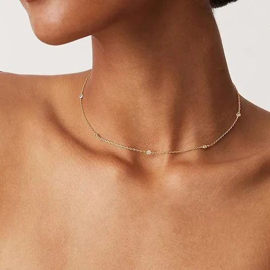 Glossy Star Necklace
