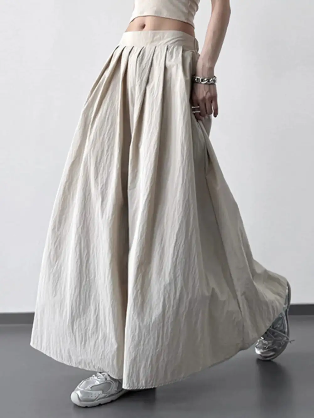 Pleated Linen Maxi Skirt