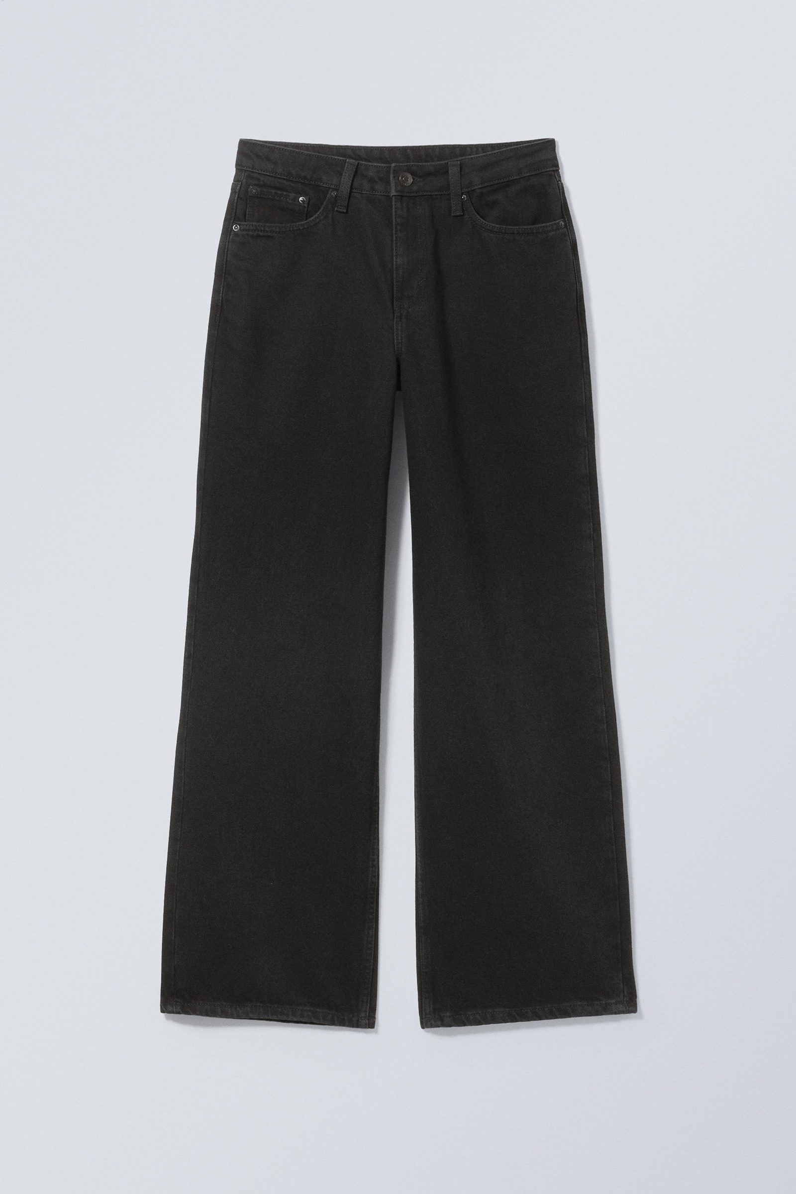 Pocketed Mid Rise Jeans