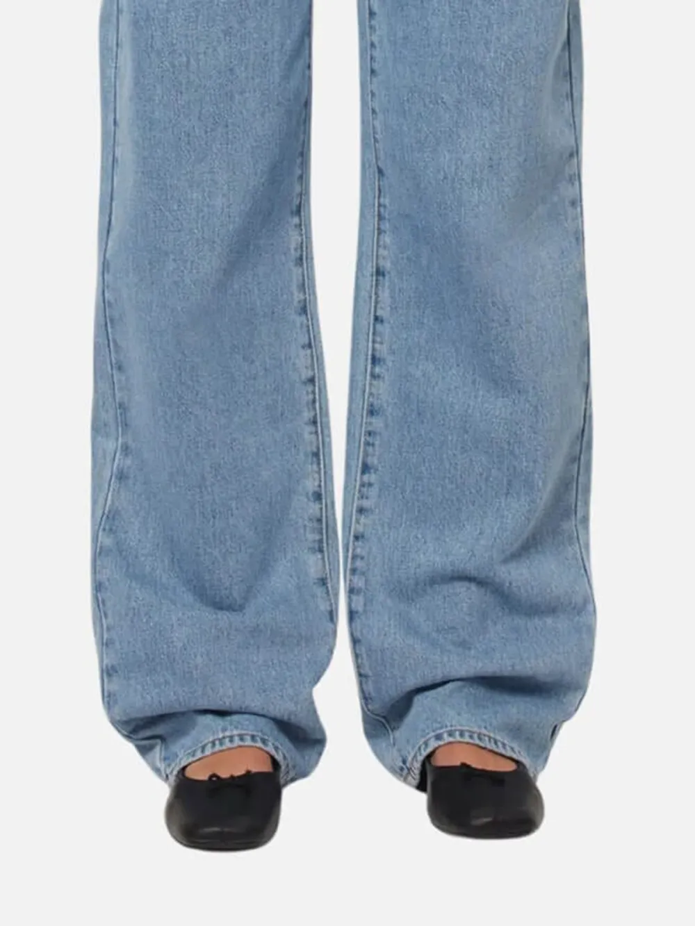 Pockets Mid-Rise Loose Jeans