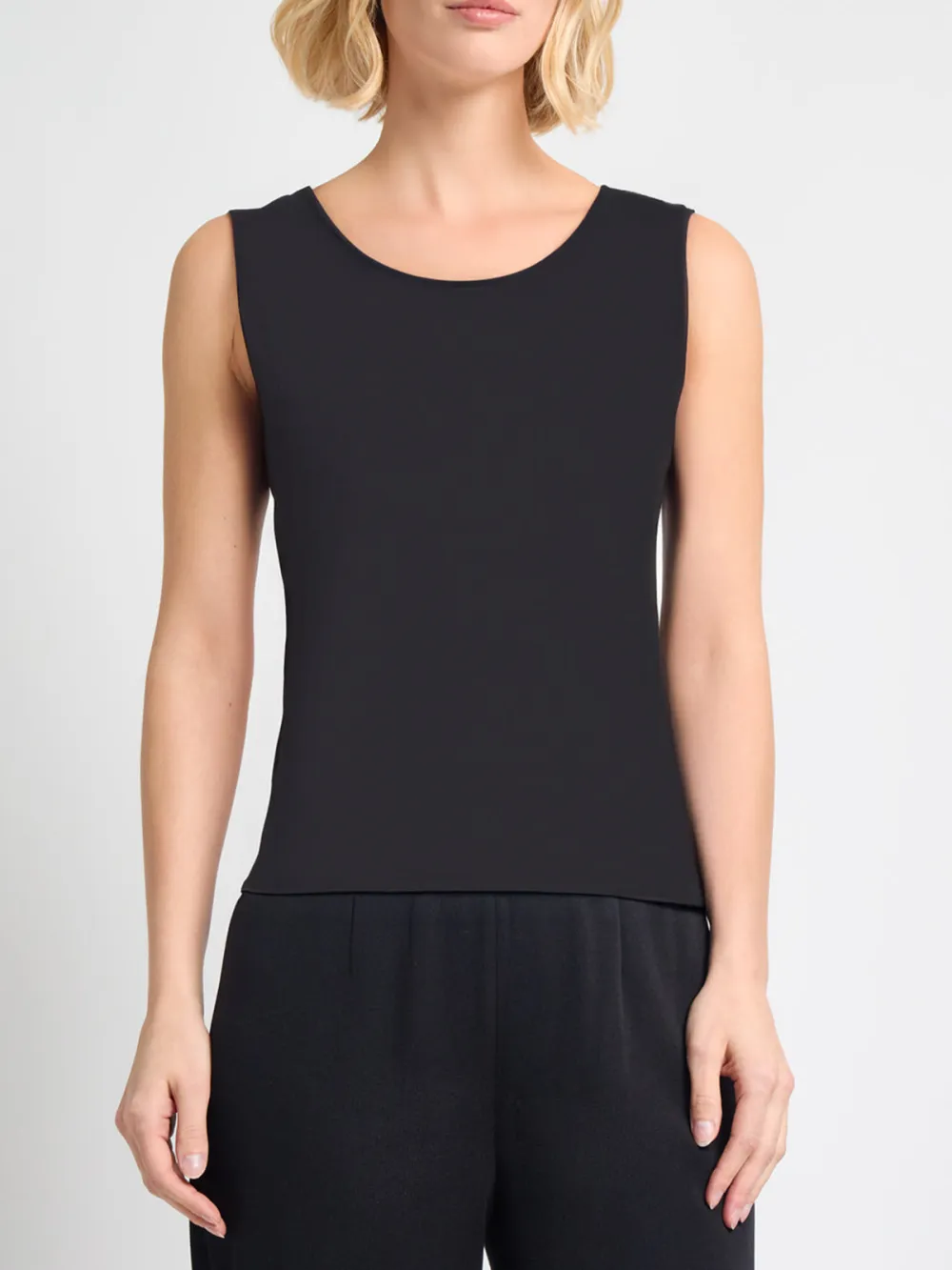 Solid Color Round Neck Vest