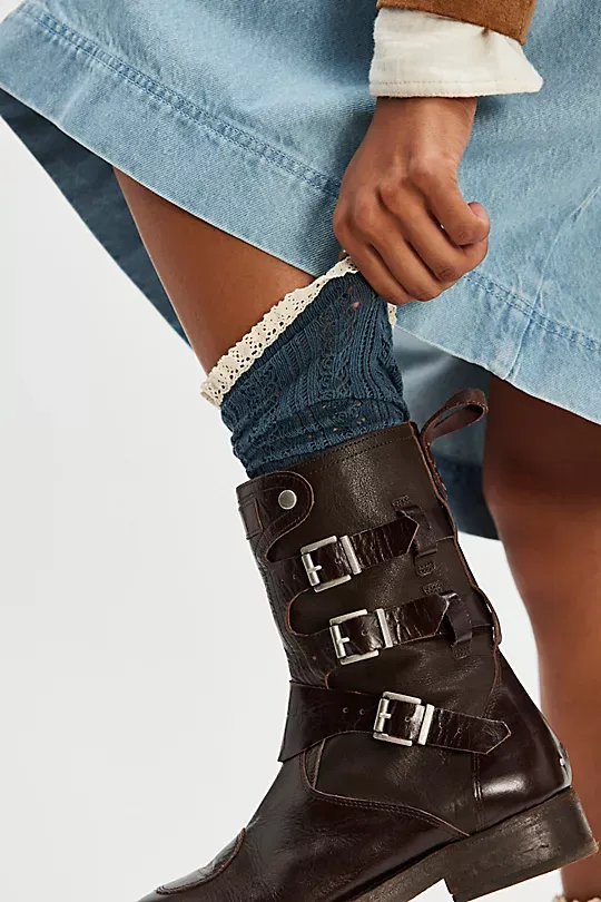 Lace Mesh Pointed Top Premium Socks