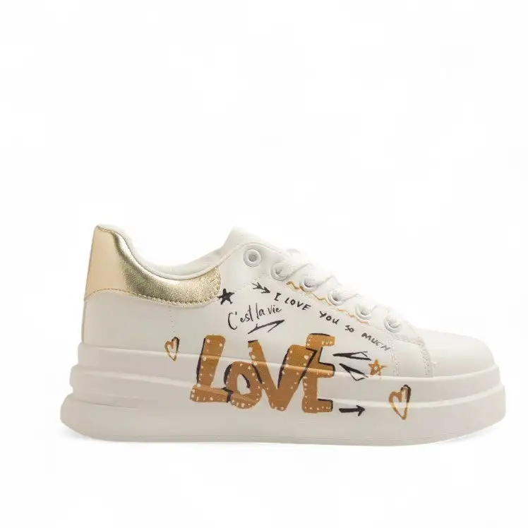 Travel City Leather Sneakers