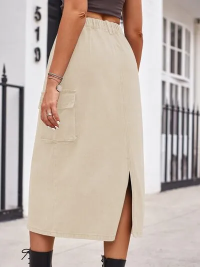 Slit Buttoned Skirt with Pockets
