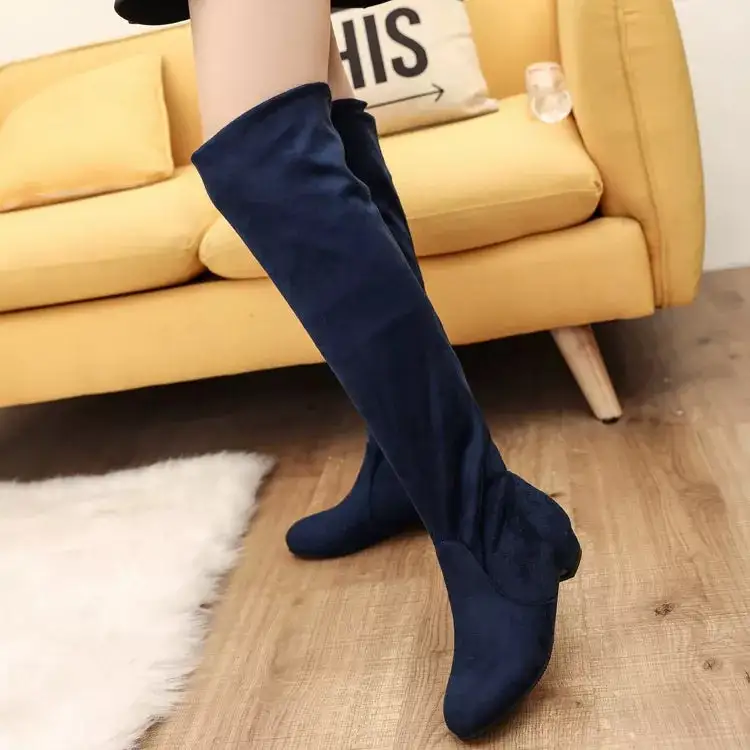 Round Toe Block Heel Boots