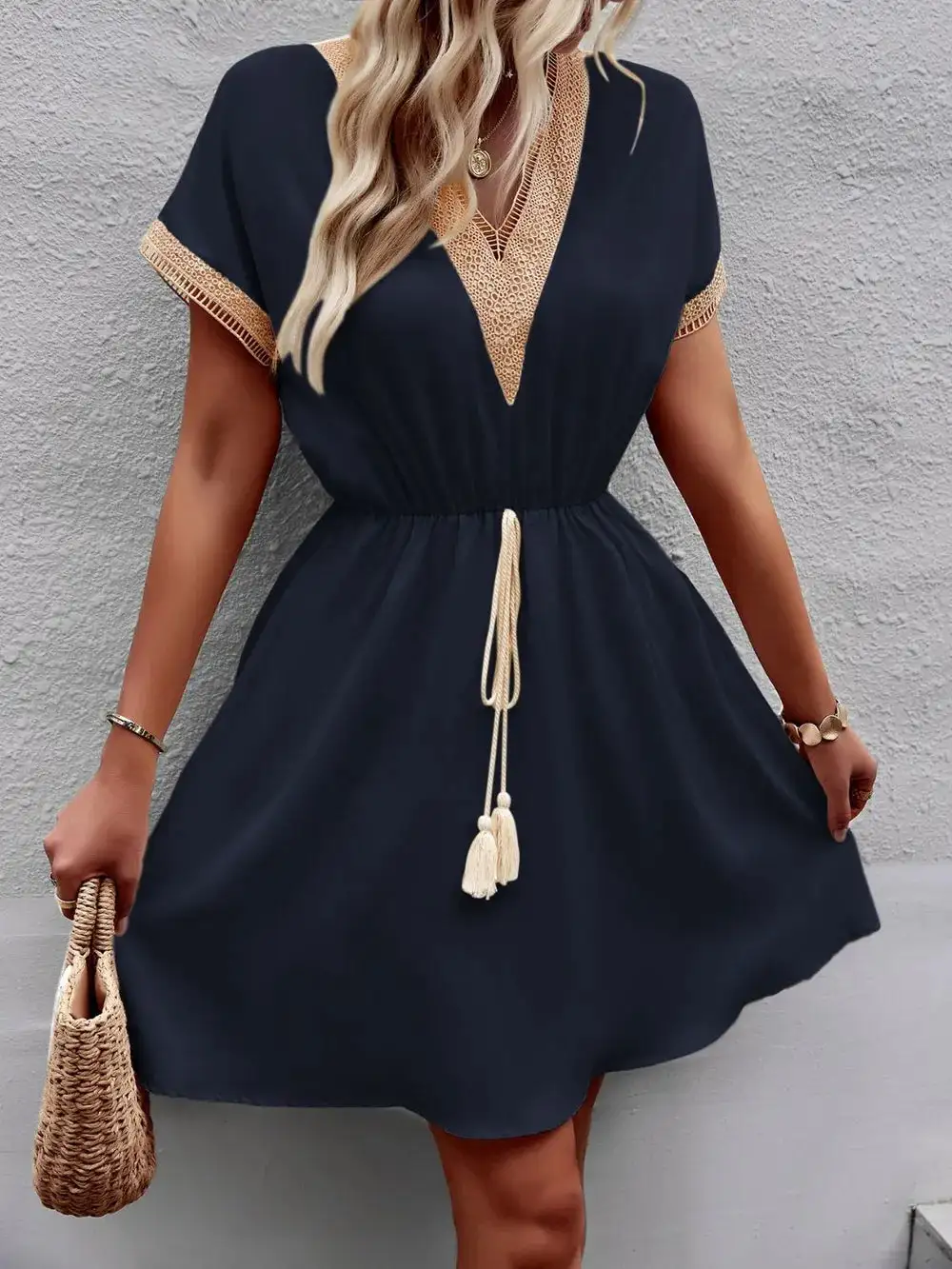 Contrast Trim V Neck Short Sleeve Mini Dress