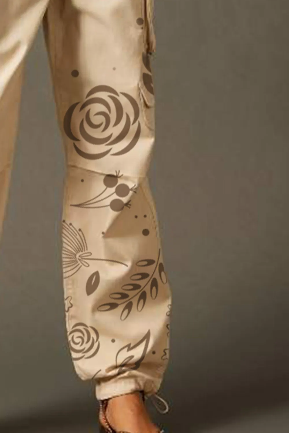 Floral Embroidered Cargo Pants