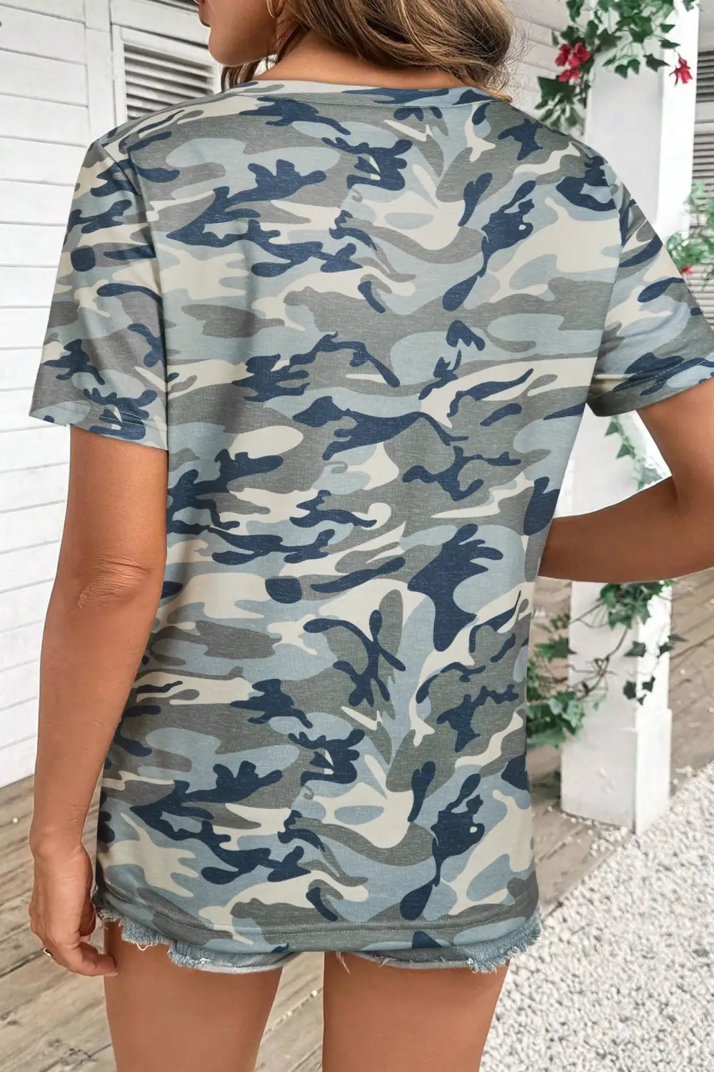 Airy Embroidered Short Sleeve Tee