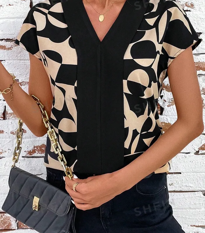Women's Striped Plants V-Neck Short-Sleeve Blouse